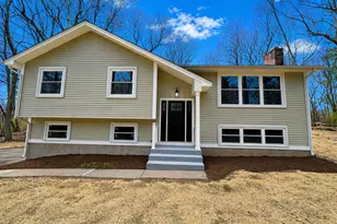 96 Robin Cir, Tolland, CT 06084 - Photo 2