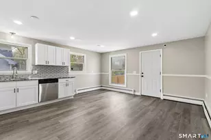 252 Hauser St, Waterbury, CT 06704 - Photo 4
