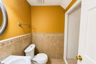 50 Wakefield Cir, East Hartford, CT 06118 - Photo 10