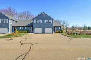 11 Vicki Ln, Colchester, CT 06415 - Photo 2