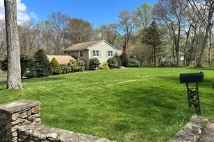65 Gate Ridge Rd, Easton, CT 06612 - Photo 2