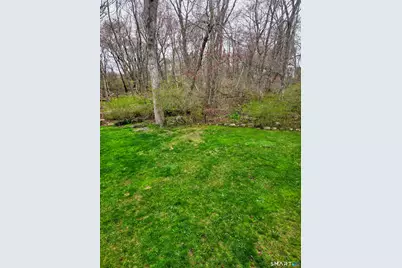11 Cottage Lane, East Lyme, CT 06357 - Photo 34