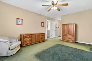 11 Cottage Ln, East Lyme, CT 06357 - Photo 14