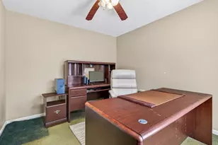 11 Cottage Ln, East Lyme, CT 06357 - Photo 4