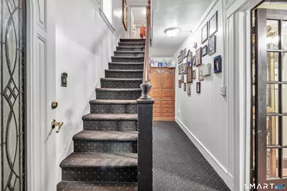 327 Shelton Avenue, New Haven, CT 06511 - Photo 2