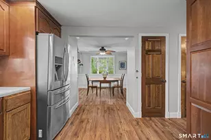 11 Thomas St, Newington, CT 06111 - Photo 12