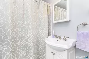 112 Harmon St, Hamden, CT 06517 - Photo 26