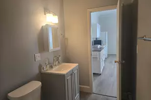 49 Woodside St, Stamford, CT 06902 - Photo 8