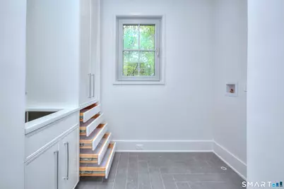 19 East Horseshoe Lane, Westport, CT 06880 - Photo 24