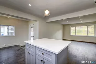 800 Quinnipiac Ave, New Haven, CT 06513 - Photo 32