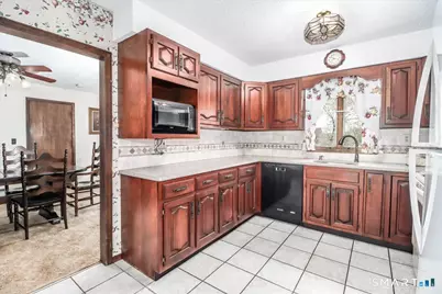 6 Longview Avenue, Danbury, CT 06811 - Photo 8