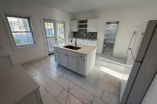 402 Allen St, New Britain, CT 06053 - Photo 2