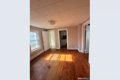 30 Sunset Avenue, Waterbury, CT 06708 - Photo 4