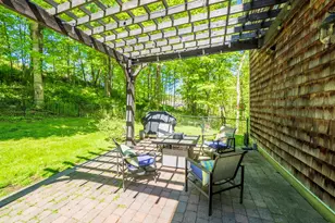 88 Ledges Rd, Ridgefield, CT 06877 - Photo 4