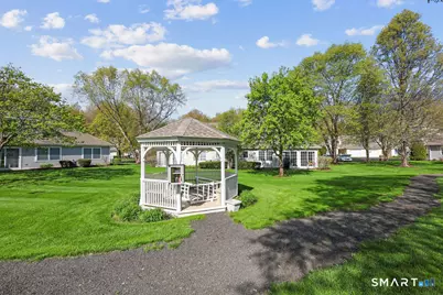 65 Henley Way #65, West Hartford, CT 06117 - Photo 32