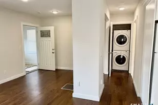 10 Wells Ave, Stamford, CT 06902 - Photo 8