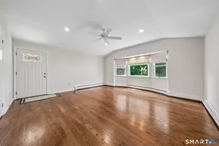 10 Wells Ave, Stamford, CT 06902 - Photo 12