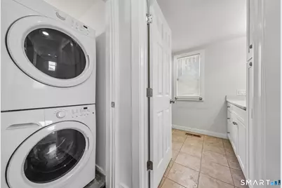 10 Wells Avenue #A, Stamford, CT 06902 - Photo 6