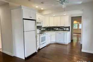 10 Wells Ave, Stamford, CT 06902 - Photo 4