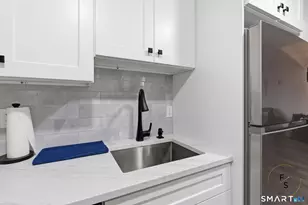 140 Captain Thomas Blvd, West Haven, CT 06516 - Photo 24