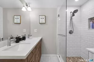 278 Charles Ct, Orange, CT 06477 - Photo 18
