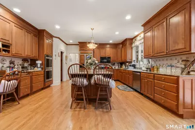 9 Perkins Road, Woodbridge, CT 06525 - Photo 12