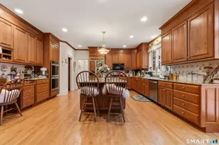 9 Perkins Rd, Woodbridge, CT 06525 - Photo 12