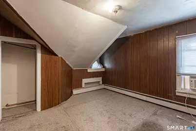 34 Queen Street, Meriden, CT 06451 - Photo 22