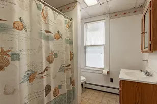 34 Queen St, Meriden, CT 06451 - Photo 24