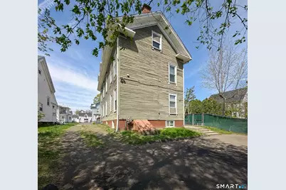 34 Queen Street, Meriden, CT 06451 - Photo 26