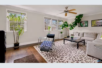 128 Putnam Park #128, Greenwich, CT 06830 - Photo 2