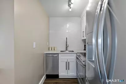 100 York Street #16J, New Haven, CT 06511 - Photo 8