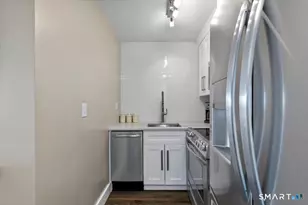 100 York St, New Haven, CT 06511 - Photo 8