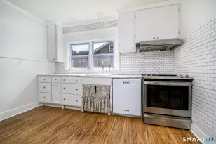 37 Harriet St, Norwalk, CT 06851 - Photo 10