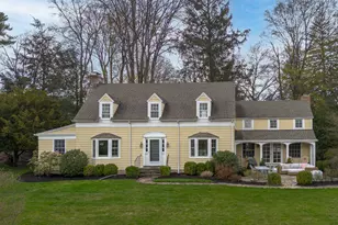 3 Holmewood Ln, New Canaan, CT 06840 - Photo 2