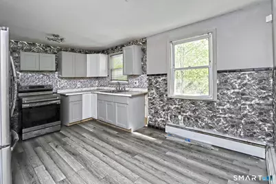 25 Catherine Street, West Haven, CT 06516 - Photo 8