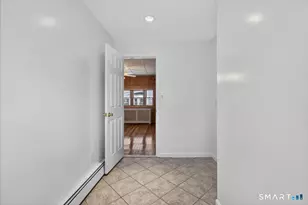37 Camden St, Milford, CT 06461 - Photo 10