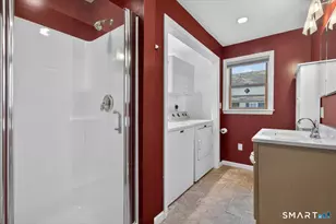 37 Camden St, Milford, CT 06461 - Photo 24
