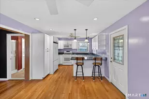 37 Camden St, Milford, CT 06461 - Photo 14