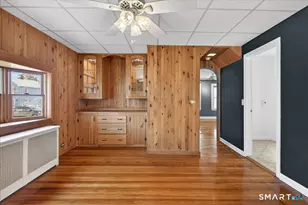 37 Camden St, Milford, CT 06461 - Photo 12