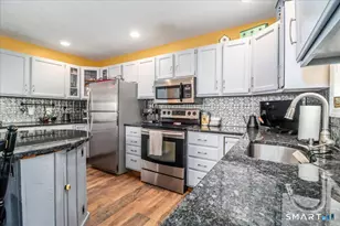 6 Ta'agan St, Danbury, CT 06811 - Photo 20