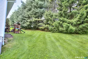 765 Cutspring Rd, Stratford, CT 06614 - Photo 30