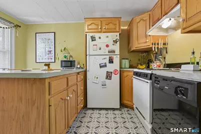 18 Cottage Street, New Haven, CT 06511 - Photo 6