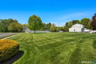 150 Heatherwood Dr, South Windsor, CT 06074 - Photo 40