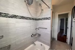 134 Woodside Green St, Stamford, CT 06840 - Photo 12