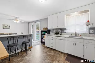 86 Cottage Rd, Enfield, CT 06082 - Photo 14