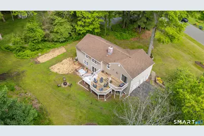 37 Madison Lane, Simsbury, CT 06092 - Photo 4