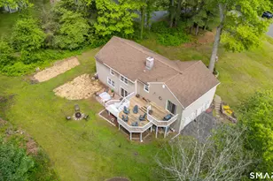 37 Madison Ln, Simsbury, CT 06092 - Photo 4