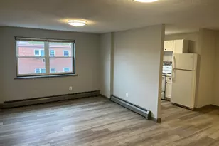 32 Cook Ave, Meriden, CT 06451 - Photo 6