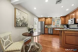 17 Brookline Dr, West Hartford, CT 06107 - Photo 6